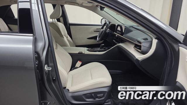 Toyota Crown Crossover 2.5 4WD Hybrid 2025 — фото 11