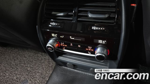 BMW 5 Series (G30) 520d xDrive M Sport Package Plus 2018 — фото 20