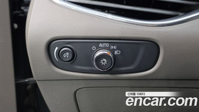 Chevrolet Malibu 1.5 Turbo LTZ 2017 — фото 13