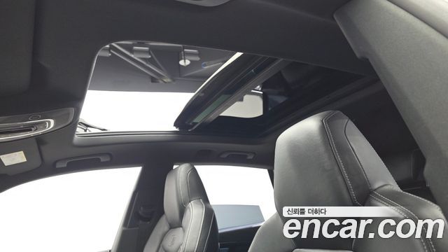 Audi Q8 (4M) 50 TDI Quattro Premium 2021 — фото 28