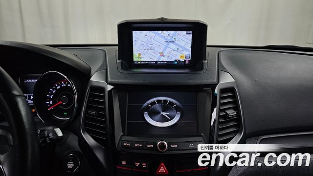 KG Mobility (SsangYong) Tivoli LX 4WD 2017 — фото 14
