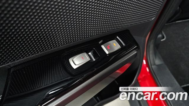 KG Mobility (SsangYong) Tivoli LX 4WD 2017 — фото 19