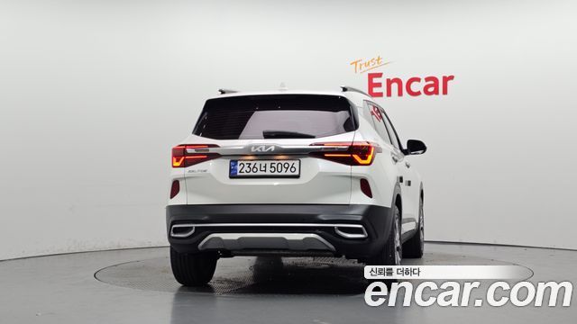 Kia Seltos Gasoline 1.6 Turbo 2WD Signature 2023 — фото 4