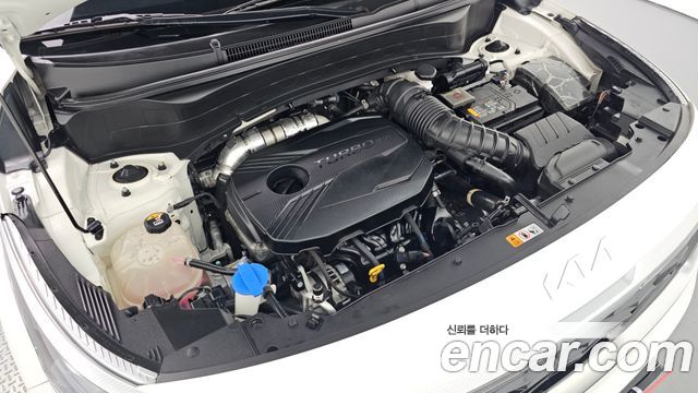 Kia Seltos Gasoline 1.6 Turbo 2WD Signature 2023 — фото 6
