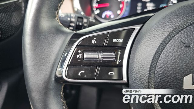 Kia Seltos Gasoline 1.6 Turbo 2WD Signature 2023 — фото 19