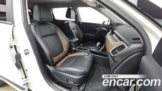 Kia Seltos Gasoline 1.6 Turbo 2WD Signature 2023 — фото 26