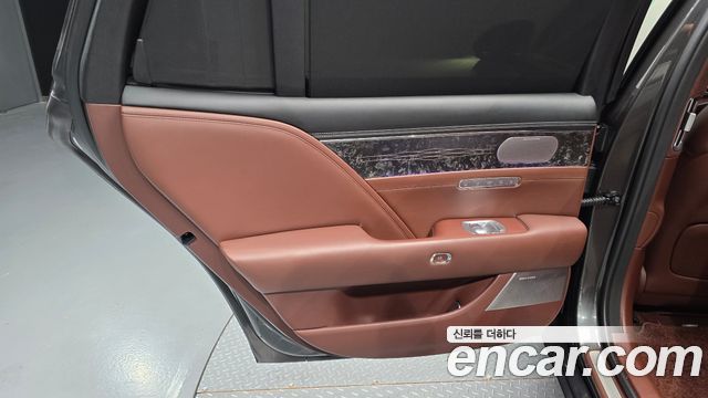 Genesis G90 (RS4) Gasoline 3.5 Turbo AWD 2022 — фото 25