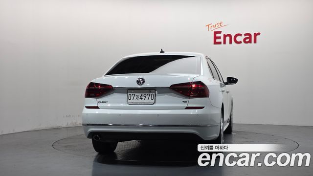 Volkswagen Passat 2.0 TSI B7 2018 — фото 4