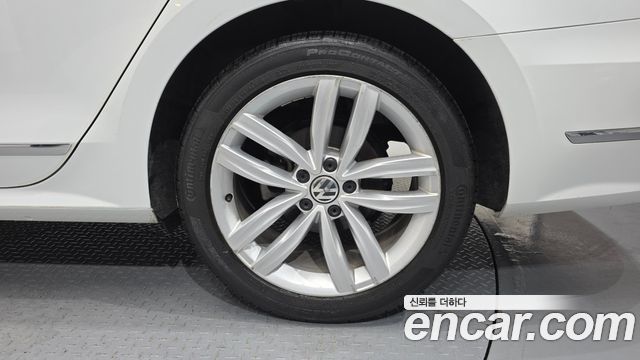 Volkswagen Passat 2.0 TSI B7 2018 — фото 21