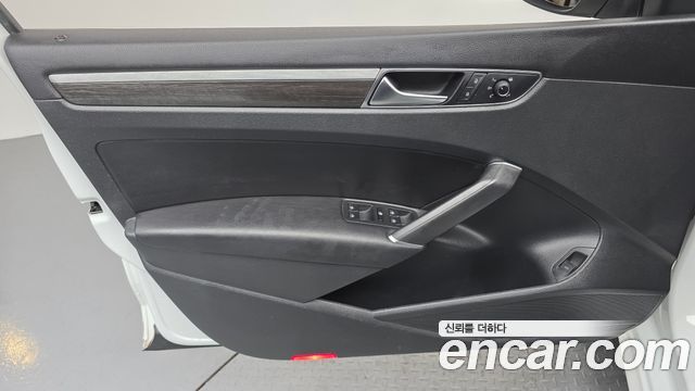 Volkswagen Passat 2.0 TSI B7 2018 — фото 24