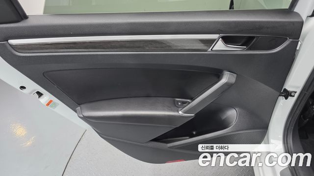 Volkswagen Passat 2.0 TSI B7 2018 — фото 25