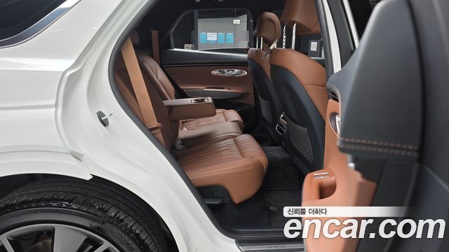 Genesis GV70 2.5T Gasoline 2WD 2024 — фото 15