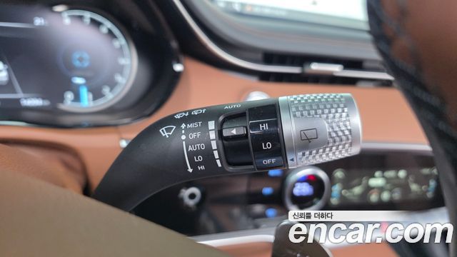 Genesis GV70 2.5T Gasoline 2WD 2024 — фото 23