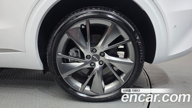 Genesis GV70 2.5T Gasoline 2WD 2024 — фото 27