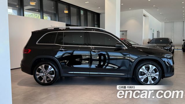 Mercedes-Benz EQB (X243) EQB300 4MATIC Progressive 2026 — фото 9