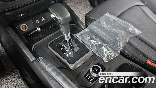 KG Mobility (SsangYong) Rexton Sports Khan Diesel 2.2 4WD Culman Prestige 2025 — фото 9