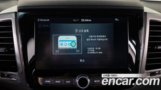 KG Mobility (SsangYong) Rexton Sports Khan Diesel 2.2 4WD Professional X (5-Link) 2019 — фото 29
