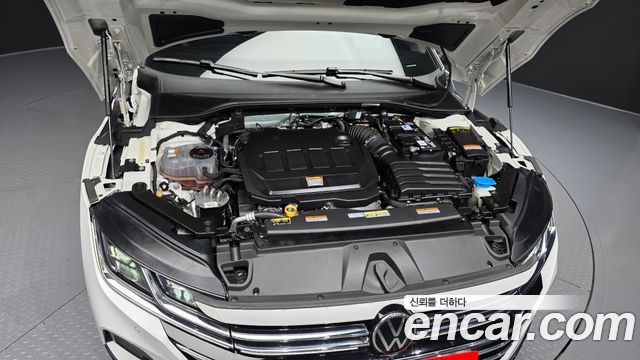 Volkswagen Arteon 2.0 TDI Presige 4Motion 2022 — фото 6