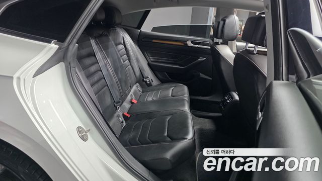 Volkswagen Arteon 2.0 TDI Presige 4Motion 2022 — фото 12