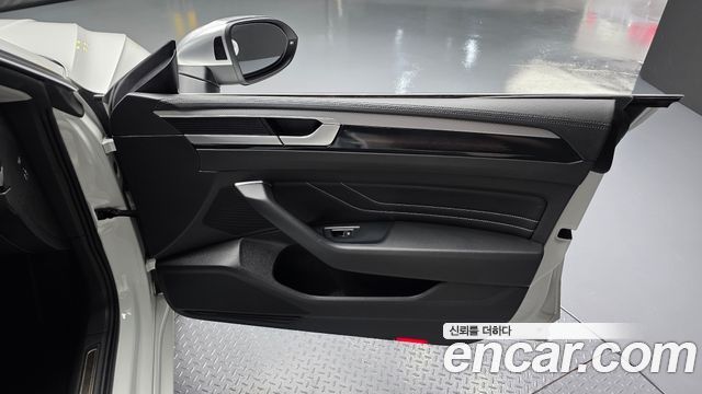 Volkswagen Arteon 2.0 TDI Presige 4Motion 2022 — фото 25