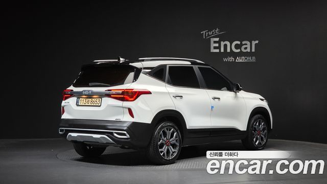 Kia Seltos Gasoline 1.6 Turbo 4WD Signature 2023 — фото 2