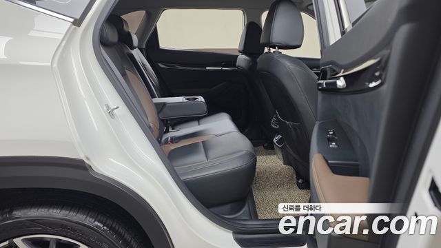Kia Seltos Gasoline 1.6 Turbo 4WD Signature 2023 — фото 11