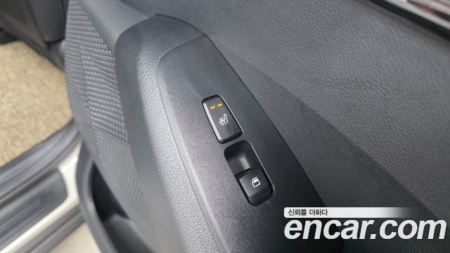 Kia Seltos Gasoline 1.6 Turbo 4WD Signature 2023 — фото 18