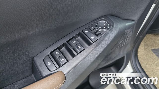 Kia Seltos Gasoline 1.6 Turbo 4WD Signature 2023 — фото 19