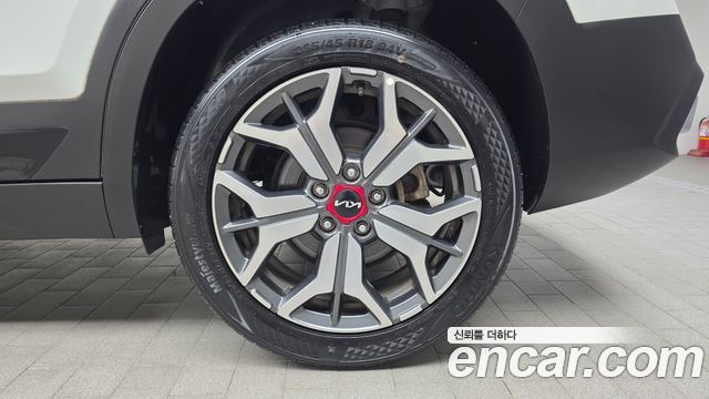 Kia Seltos Gasoline 1.6 Turbo 4WD Signature 2023 — фото 21