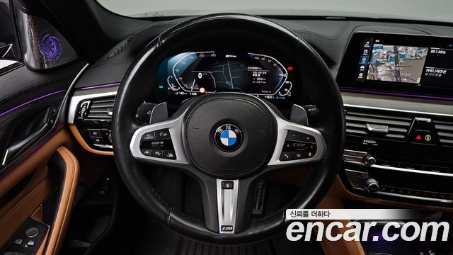 BMW 5 Series (G30) 530e M Sport 2020 — фото 17