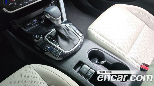 Kia Seltos Gasoline 1.6 Turbo 2WD Gravity 2021 — фото 9