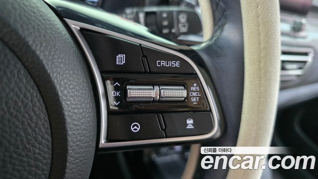 Kia Seltos Gasoline 1.6 Turbo 2WD Gravity 2021 — фото 17