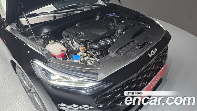 Kia K8 2.5 Gasoline 2WD Signature 2023 — фото 6