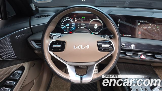 Kia K8 2.5 Gasoline 2WD Signature 2023 — фото 18