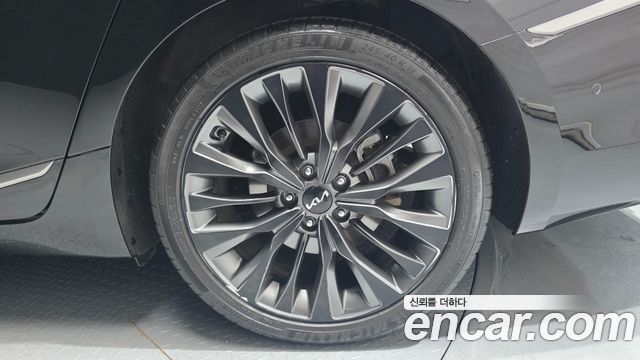 Kia K8 2.5 Gasoline 2WD Signature 2023 — фото 27