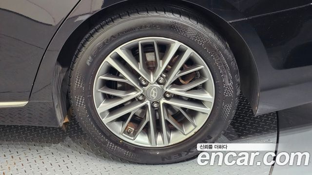 Hyundai Grandeur (IG) 3.0 LPi Modern (Rental Car) 2019 — фото 21
