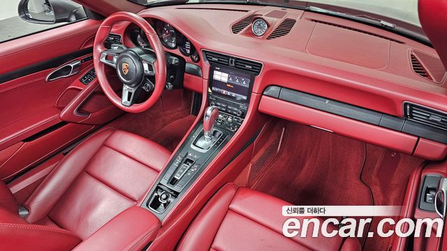Porsche 911 Carrera 4 GTS Cabriolet 991 2018 — фото 7
