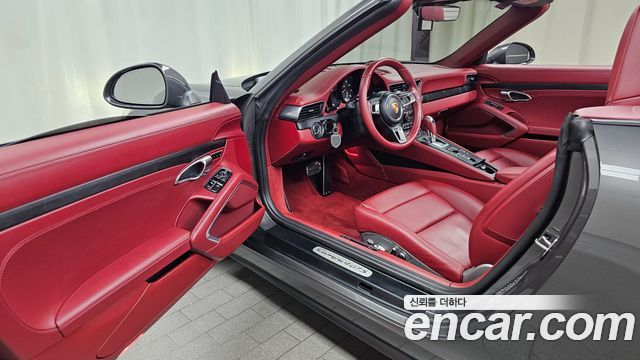 Porsche 911 Carrera 4 GTS Cabriolet 991 2018 — фото 10
