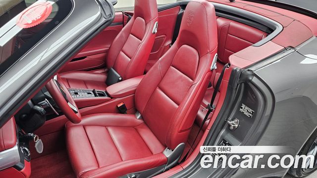 Porsche 911 Carrera 4 GTS Cabriolet 991 2018 — фото 11