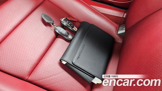 Porsche 911 Carrera 4 GTS Cabriolet 991 2018 — фото 14