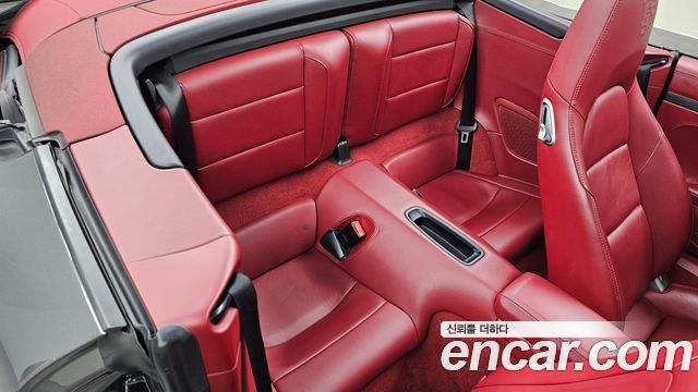 Porsche 911 Carrera 4 GTS Cabriolet 991 2018 — фото 16
