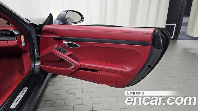 Porsche 911 Carrera 4 GTS Cabriolet 991 2018 — фото 25