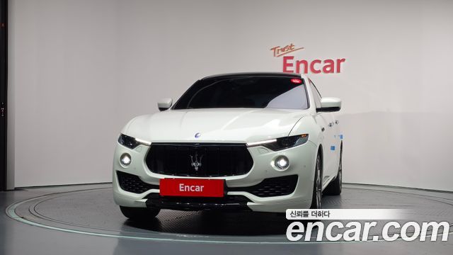 Maserati Levante 3.0 AWD GranSport 2018 — фото 3