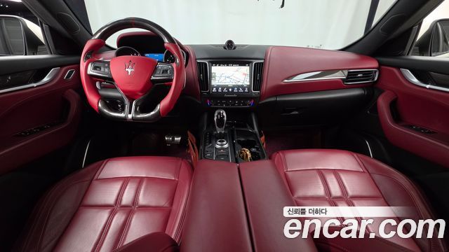 Maserati Levante 3.0 AWD GranSport 2018 — фото 7