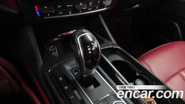 Maserati Levante 3.0 AWD GranSport 2018 — фото 9