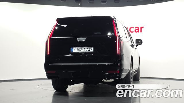 Cadillac Escalade (V) 6.2 ESV ESV Sports Platinum 2021 — фото 4