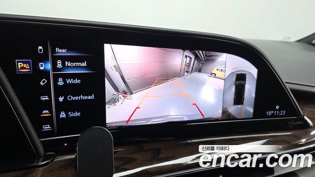 Cadillac Escalade (V) 6.2 ESV ESV Sports Platinum 2021 — фото 15
