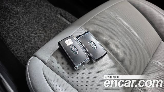 Land Rover Range Rover Evoque (II) D150 S 2020 — фото 15