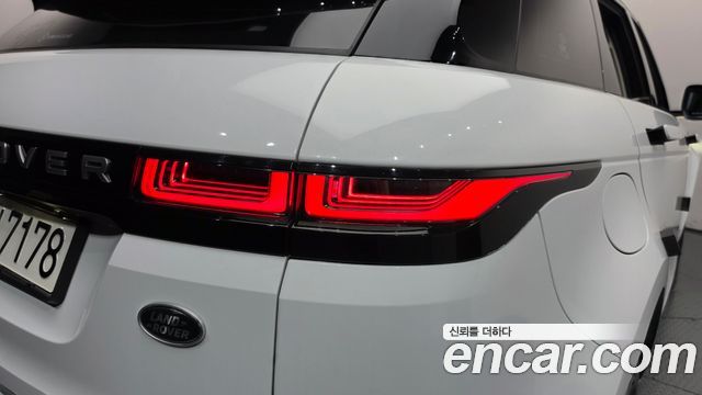 Land Rover Range Rover Evoque (II) D150 S 2020 — фото 23