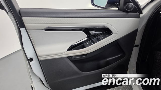 Land Rover Range Rover Evoque (II) D150 S 2020 — фото 24